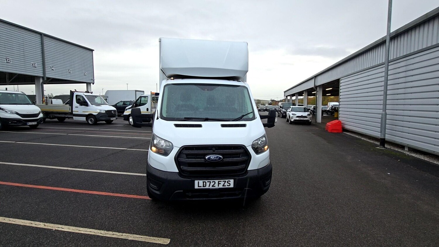 Used Ford Transit 2022 for sale - 76633152: Photo 2