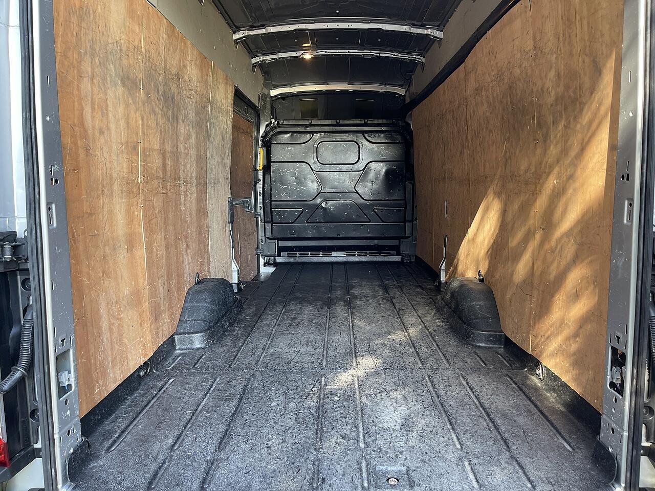 Used Ford Transit 2022 for sale - 76472134: Photo 22