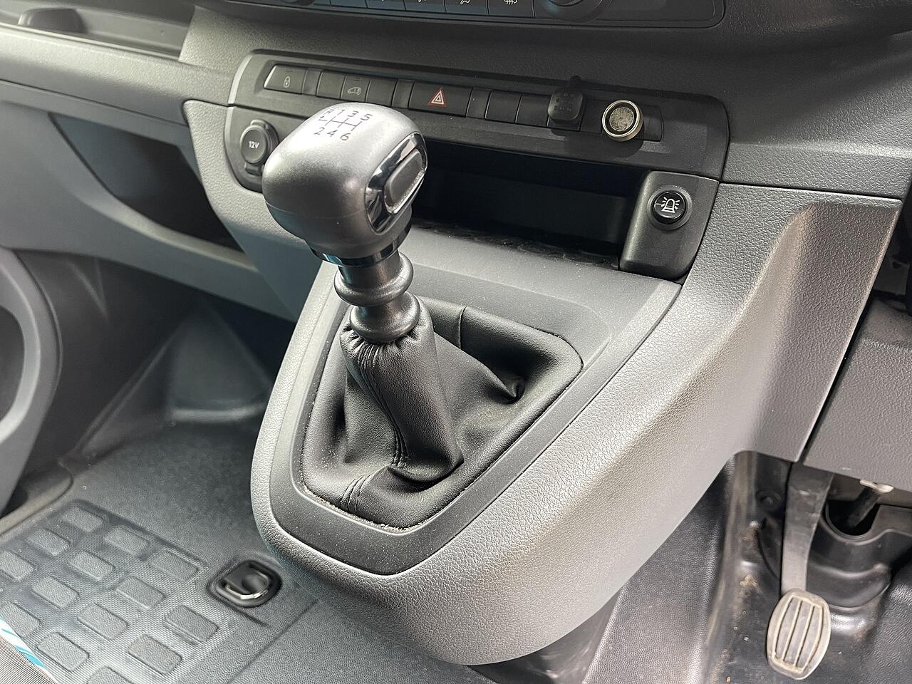 Used Peugeot Expert 2022 for sale - 75950039: Photo 23