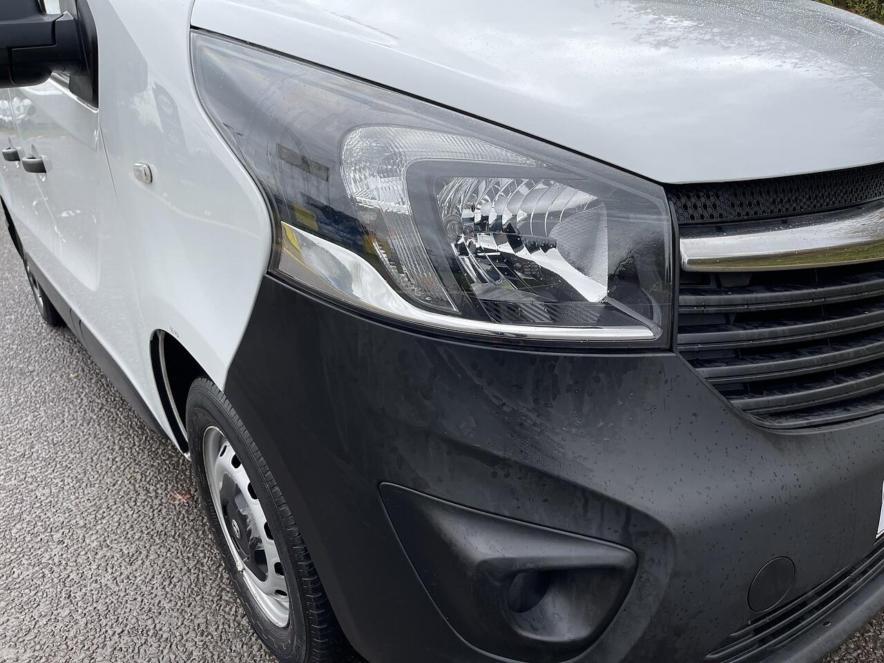 Used Vauxhall Vivaro 2018 for sale - 76094460: Photo 10