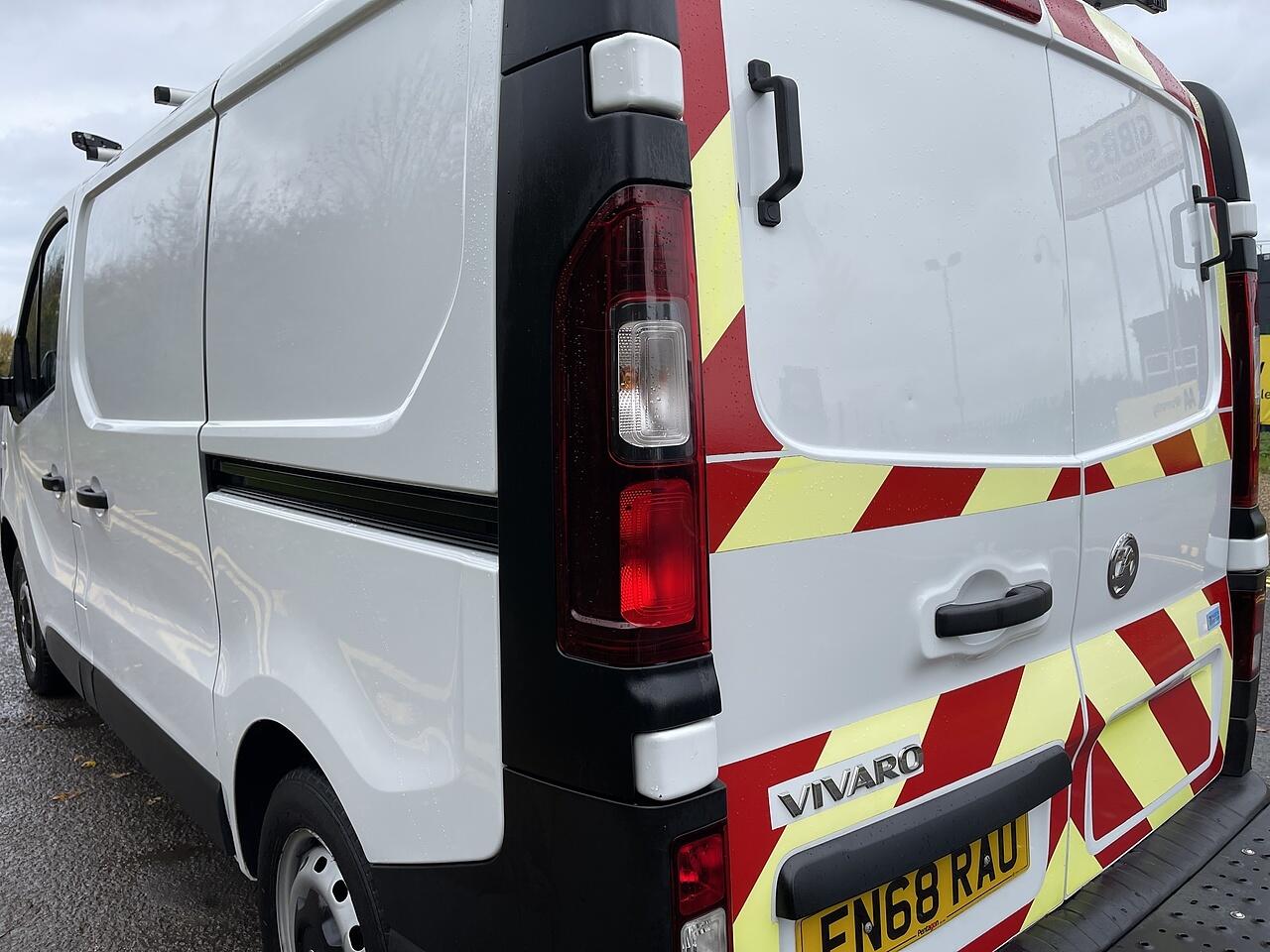 Used Vauxhall Vivaro 2018 for sale - 76094460: Photo 13