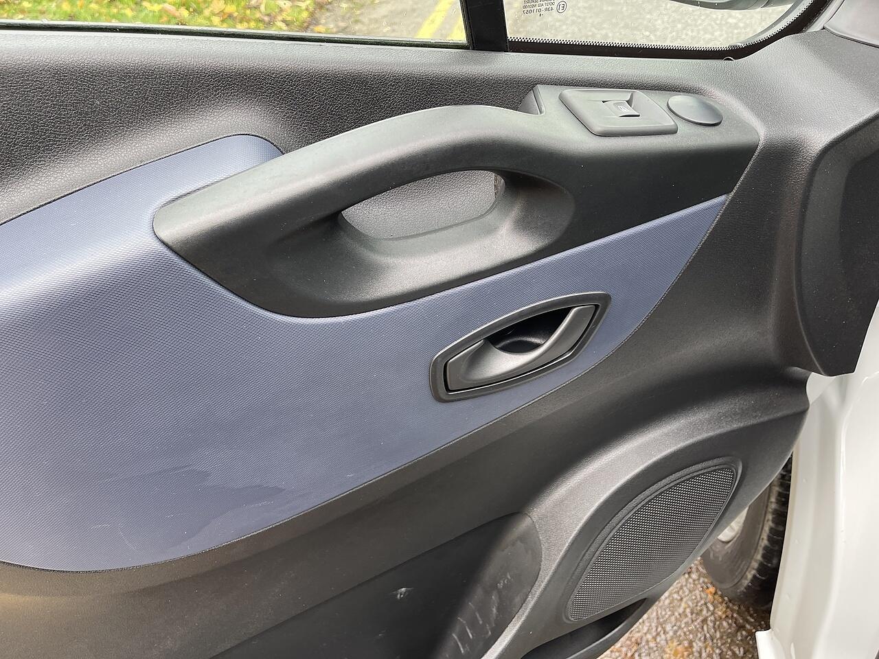 Used Vauxhall Vivaro 2018 for sale - 76094460: Photo 36