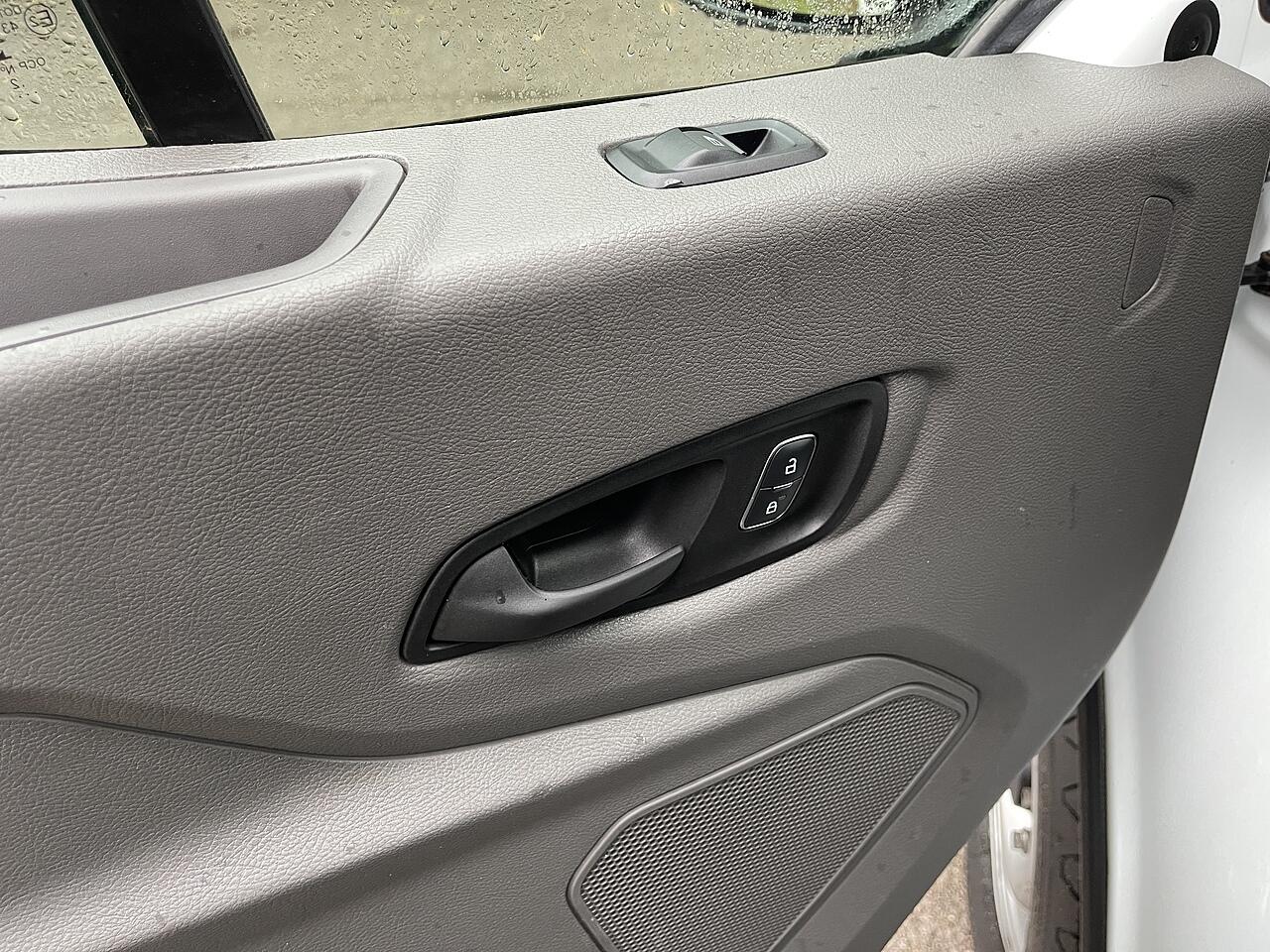 Used Ford Transit 2022 for sale - 76898924: Photo 42