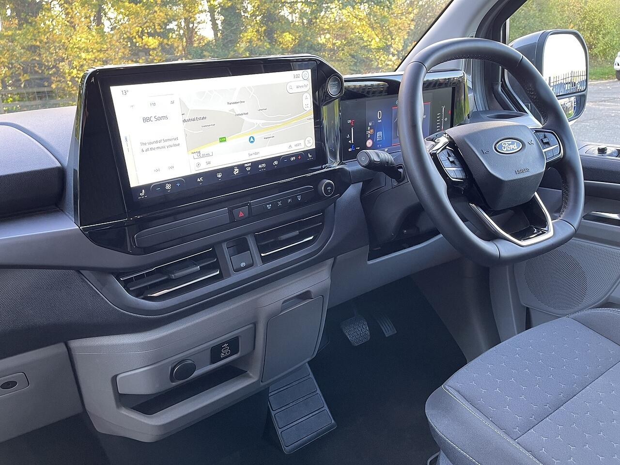 Used Ford Tourneo Custom 2024 for sale - 76936370: Photo 25