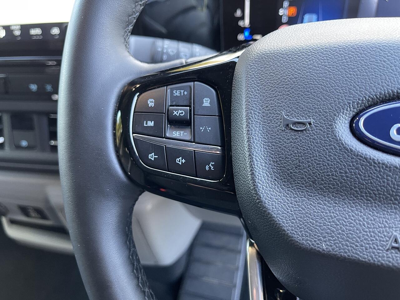 Used Ford Tourneo Custom 2024 for sale - 76936370: Photo 47