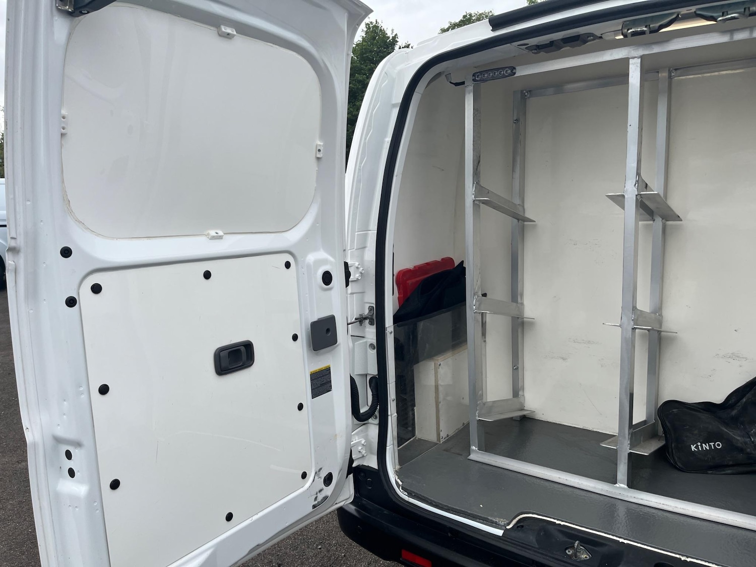 Vehicle 29