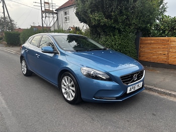 2016 (16) - D2 [120] SE Lux Nav 5dr