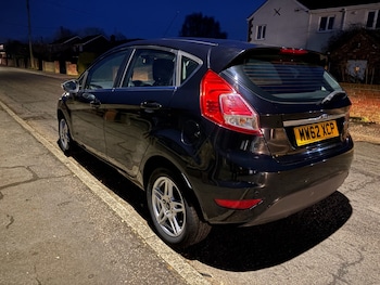 Used Ford Fiesta 2013 for sale - 77595052: Photo