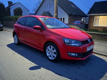 Used Volkswagen Polo 2013 for sale - 77749425: Photo