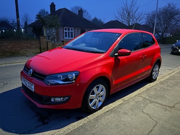Used Volkswagen Polo 2013 for sale - 77749425: Photo