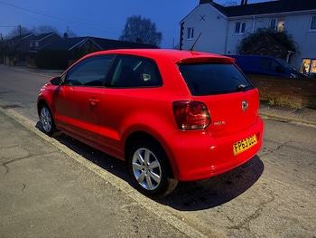 Used Volkswagen Polo 2013 for sale - 77749425: Photo