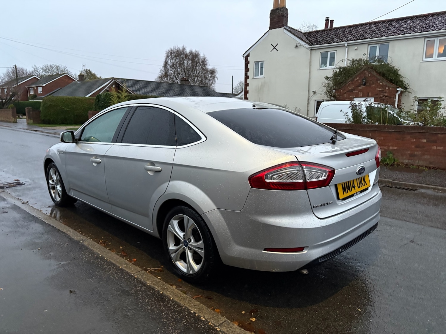 Used Ford Mondeo 2014 for sale - 76627078: Photo 4