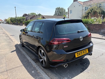 Used Volkswagen Golf 2019 for sale - 79021060: Photo
