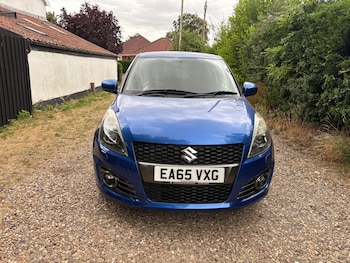 Used Suzuki Swift 2015 for sale - 79113807: Photo
