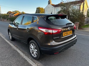 Used Nissan Qashqai 2017 for sale - 76186581: Photo 4