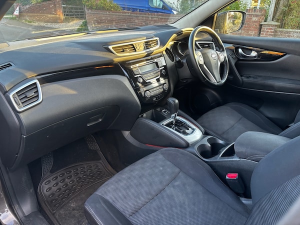 Used Nissan Qashqai 2017 for sale - 76186581: Photo 7