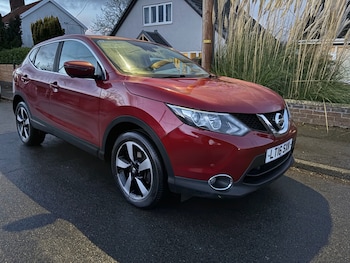 Nissan - Qashqai