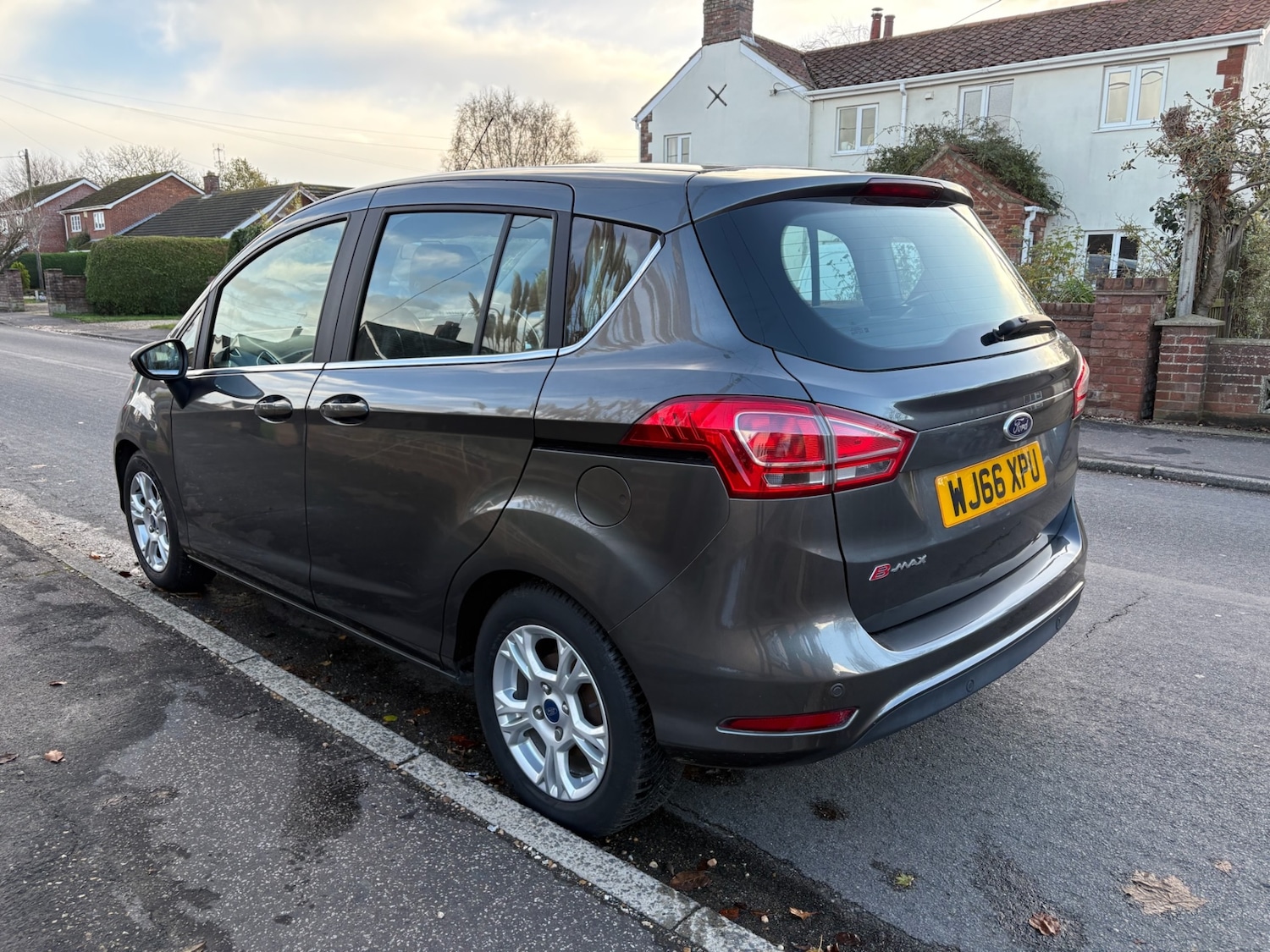 Used Ford B-MAX 2016 for sale - 76627254: Photo 4