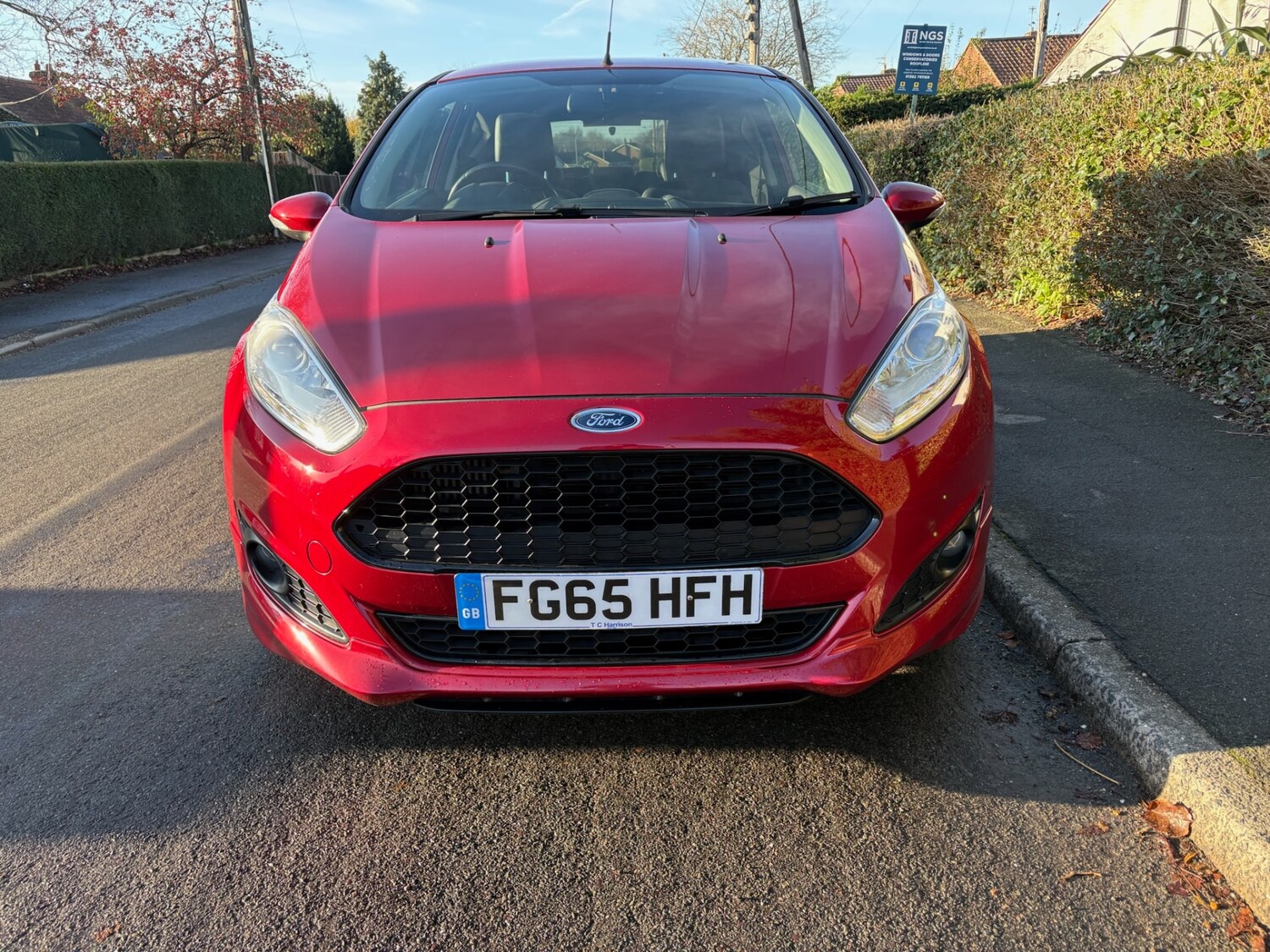 Used Ford Fiesta 2015 for sale - 76640934: Photo 2