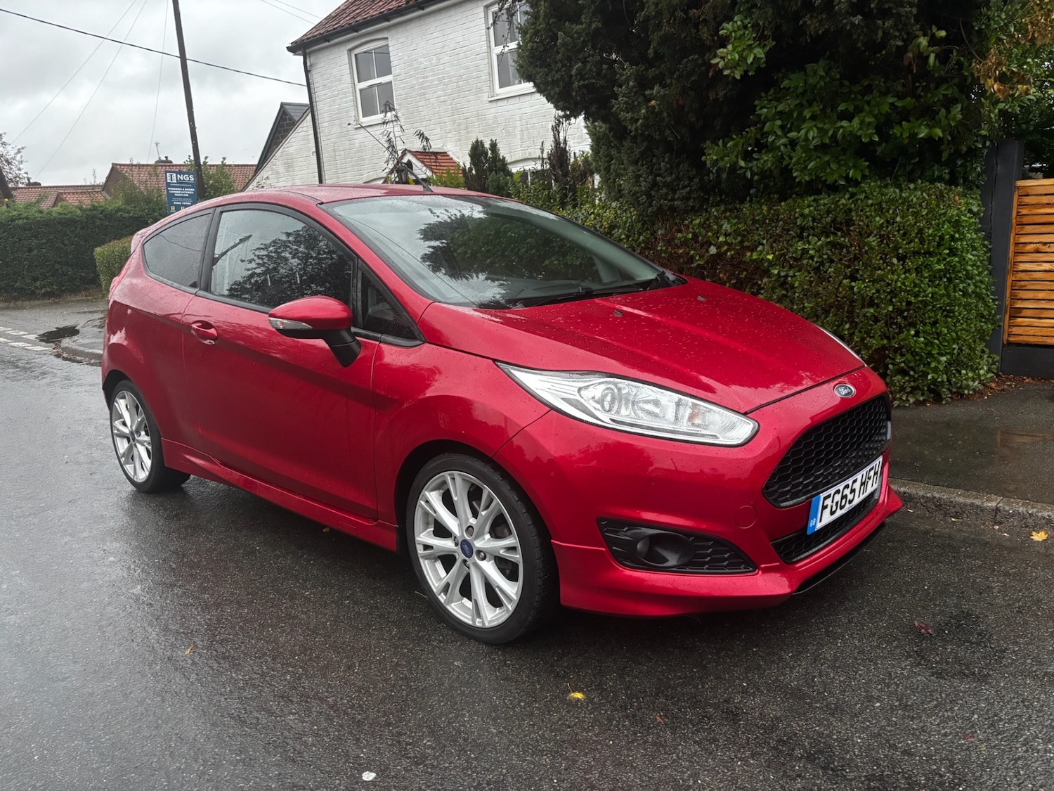 Used Ford Fiesta 2015 for sale - 76163844: Photo 1