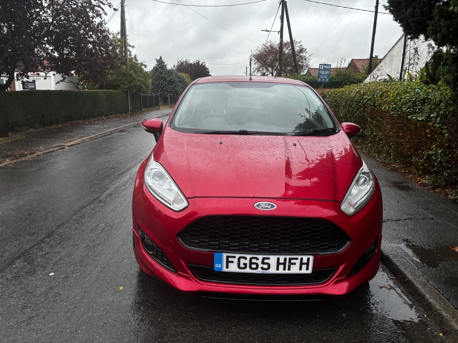 Used Ford Fiesta 2015 for sale - 76163844: Photo 2