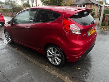 Used Ford Fiesta 2015 for sale - 76163844: Photo 4