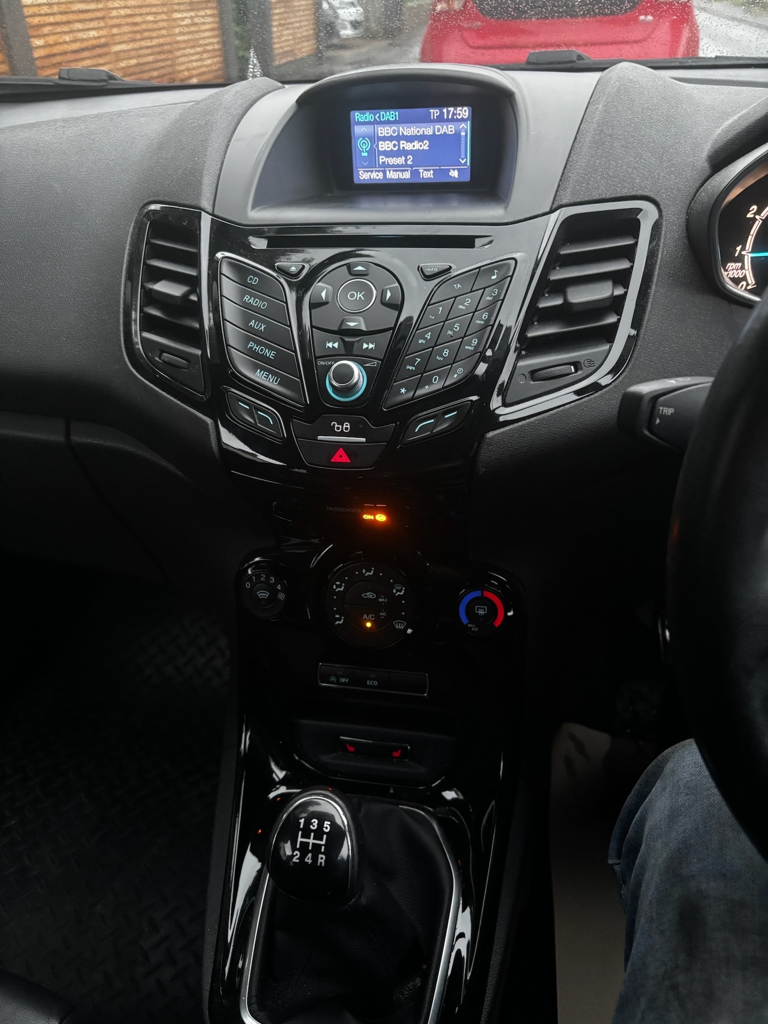 Used Ford Fiesta 2015 for sale - 76163844: Photo 7