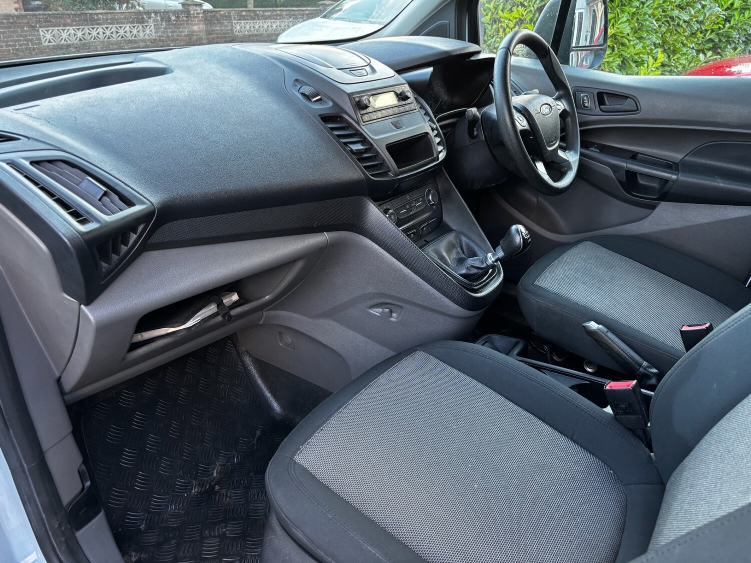 Used Ford Transit Connect 2018 for sale - 75938094: Photo 8