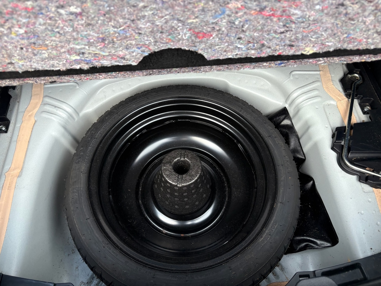 Used Toyota Yaris 2012 for sale - 76603729: Photo 14