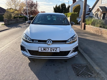 Used Volkswagen Golf 2017 for sale - 78242868: Photo