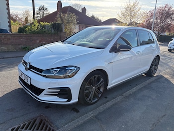 Used Volkswagen Golf 2017 for sale - 78242868: Photo