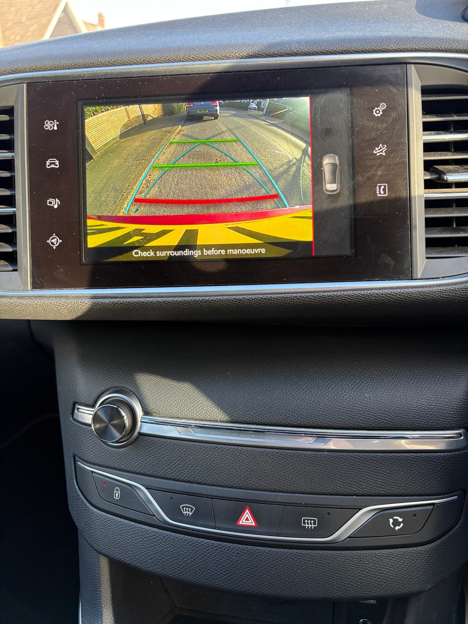 Used Peugeot 308 2017 for sale - 77819140: Photo 8