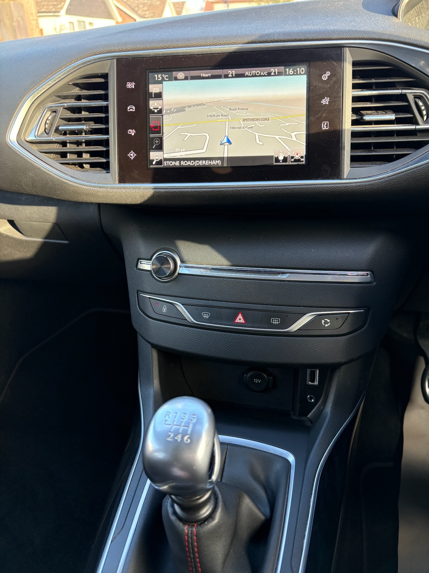 Used Peugeot 308 2017 for sale - 77819140: Photo 9