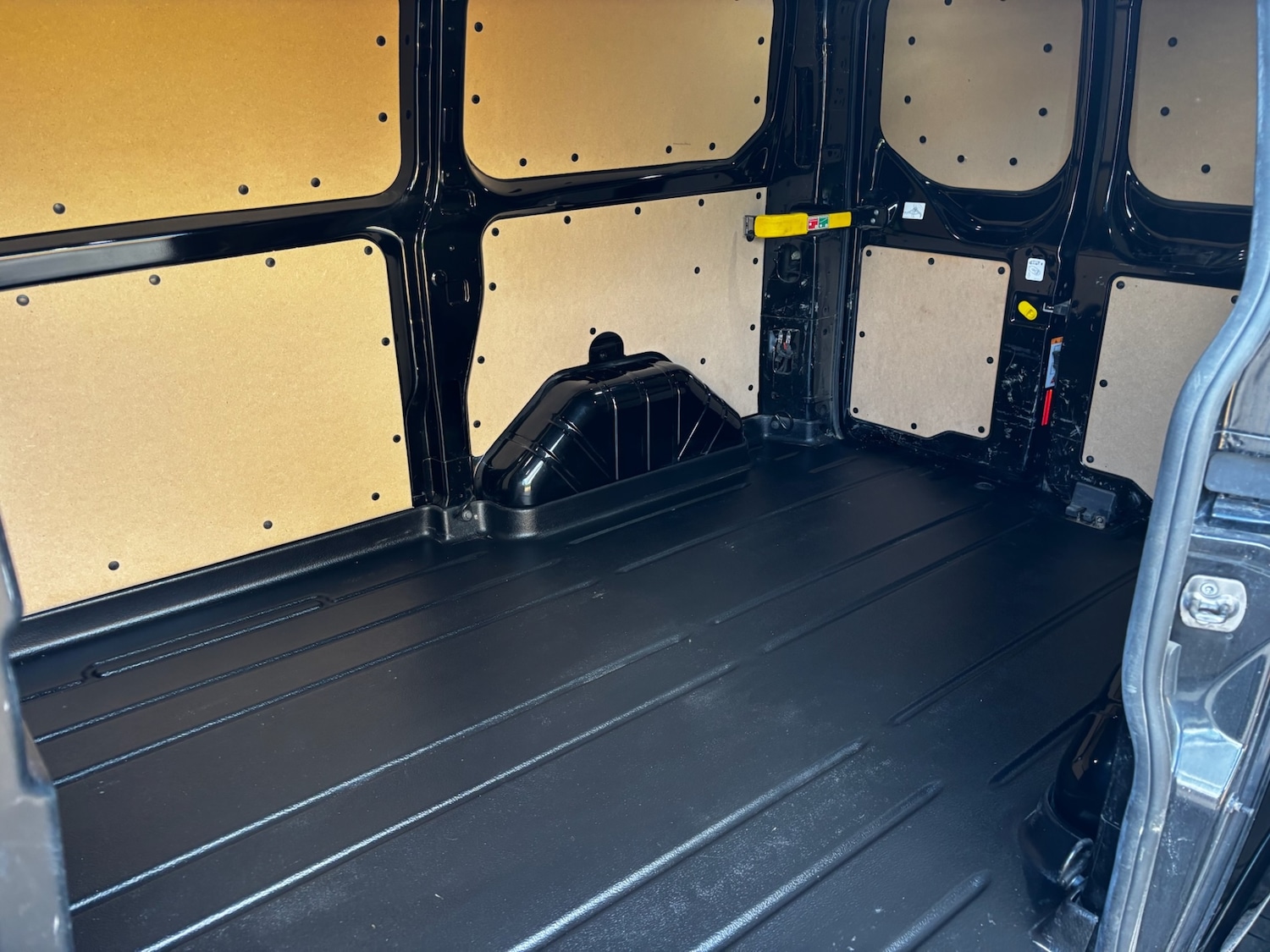 Used Ford Transit Custom 2022 for sale - 75527076: Photo 21