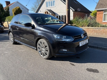 Used Volkswagen Polo 2017 for sale - 78332005: Photo