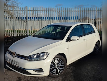 Used Volkswagen Golf 2019 for sale - 76703014: Photo