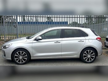 Used Hyundai i30 2018 for sale - 79283645: Photo