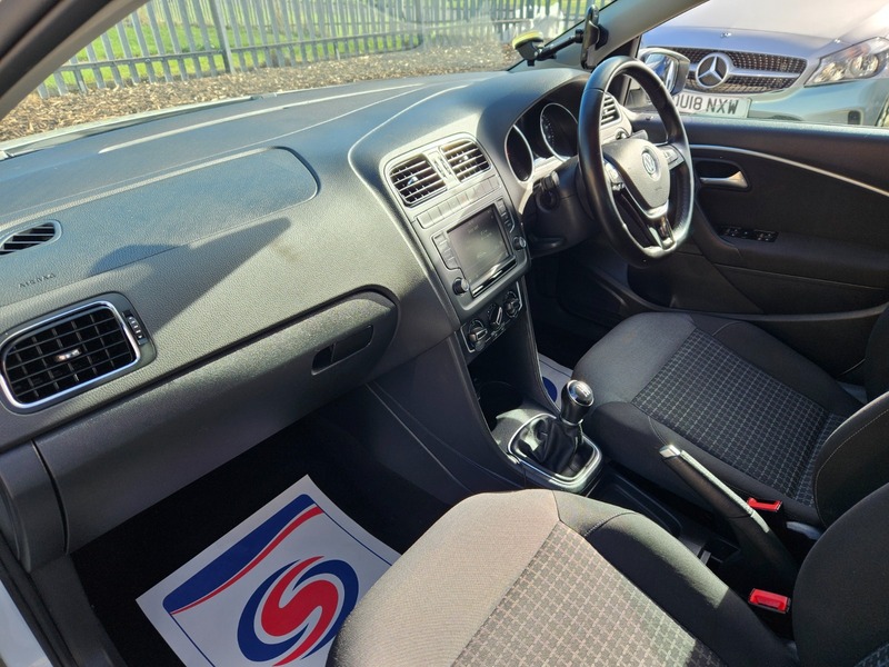 Used Volkswagen Polo 2016 for sale - 76702991: Photo 10