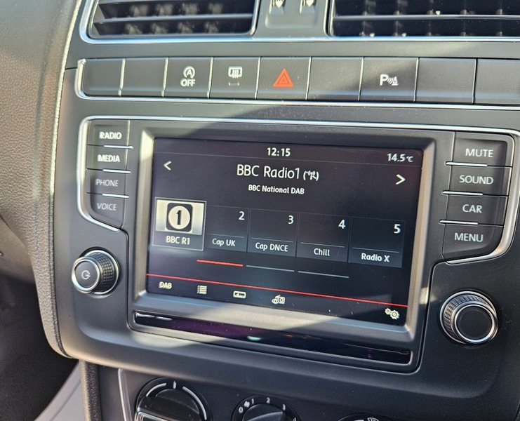 Used Volkswagen Polo 2016 for sale - 76702991: Photo 16