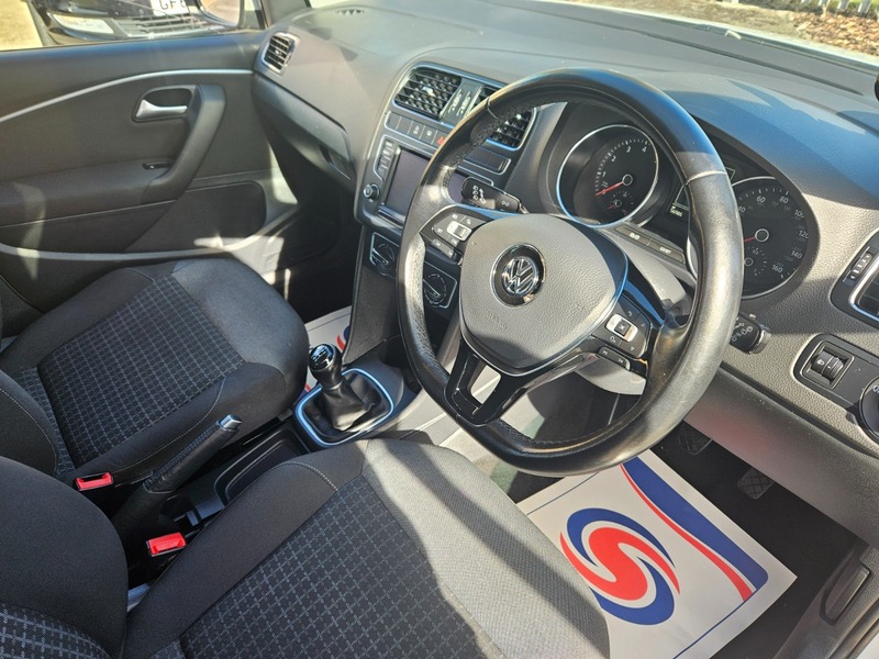 Used Volkswagen Polo 2016 for sale - 76702991: Photo 5