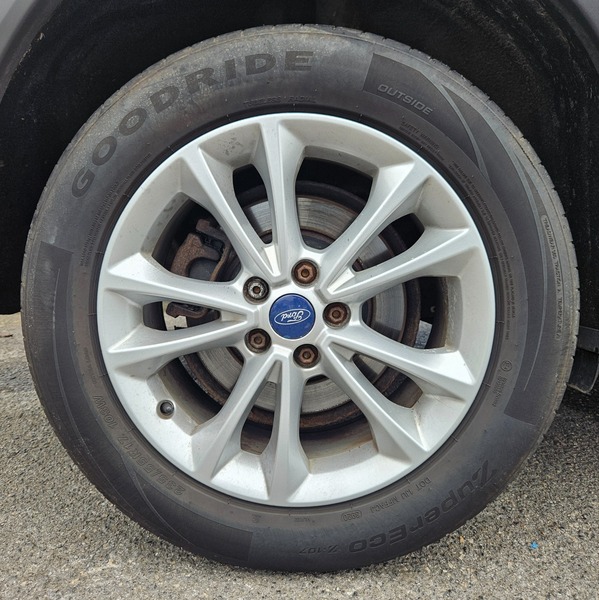 Used Ford Kuga 2012 for sale - 76702990: Photo 12