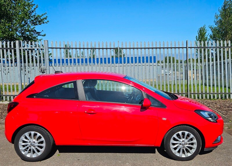 Used Vauxhall Corsa 2018 for sale - 76910792: Photo 2