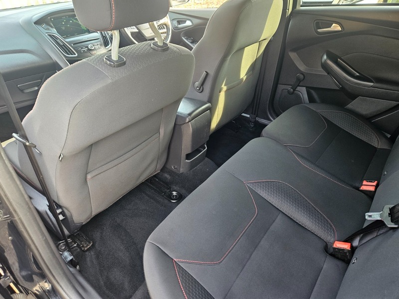 Used Ford Focus 2017 for sale - 77953636: Photo 21
