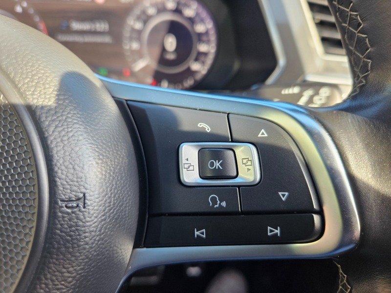 Used Volkswagen Tiguan 2018 for sale - 77535632: Photo 10