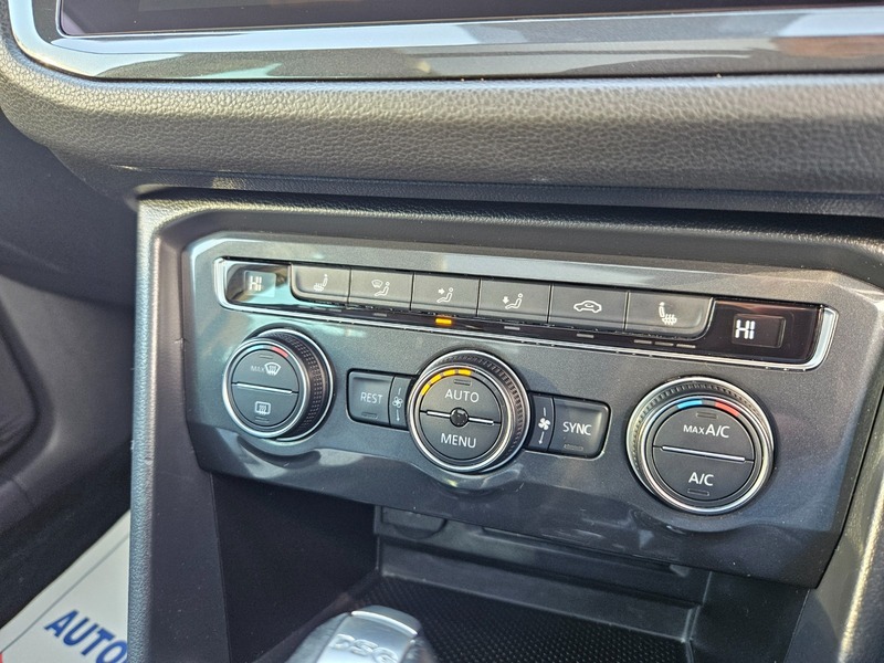 Used Volkswagen Tiguan 2018 for sale - 77535632: Photo 19