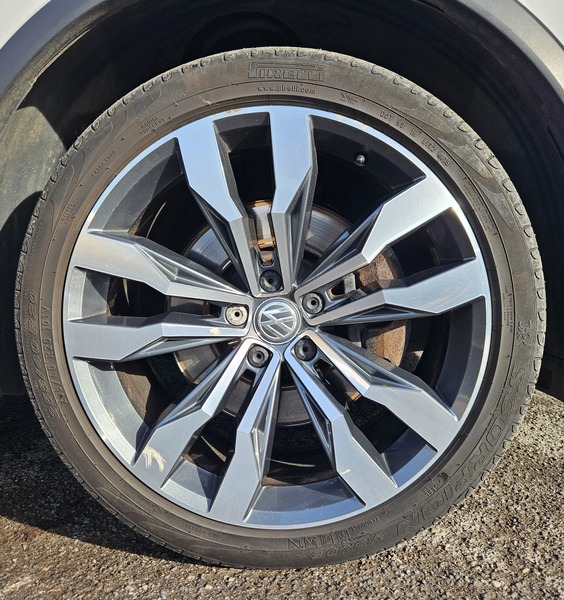 Used Volkswagen Tiguan 2018 for sale - 77535632: Photo 28