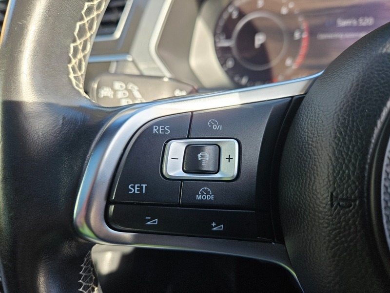 Used Volkswagen Tiguan 2018 for sale - 77535632: Photo 9