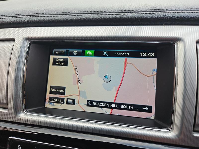 Used Jaguar XF 2015 for sale - 76702993: Photo 12