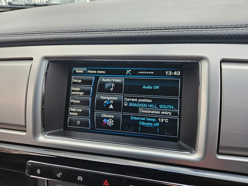 Used Jaguar XF 2015 for sale - 76702993: Photo 13