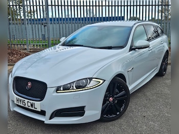 Used Jaguar XF 2015 for sale - 76702993: Photo